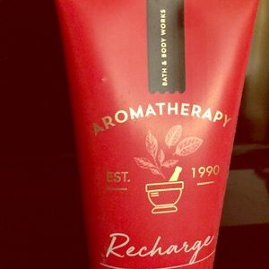 Bath&Body Recharge Body Cream